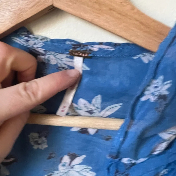 Free People Amanda wrap top ruffle detail blouse in blue, size medium - Picture 5 of 5